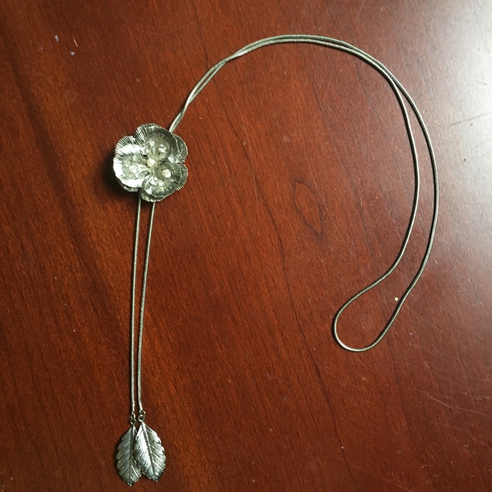 Silver Flower + Petal Adjustable Slider Y Necklace